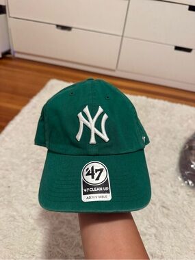 Green New York Yankees Clean Up Adjustable Cap